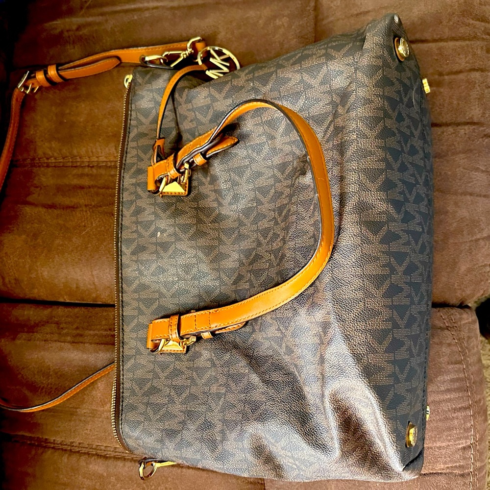 MK large purse/tote used